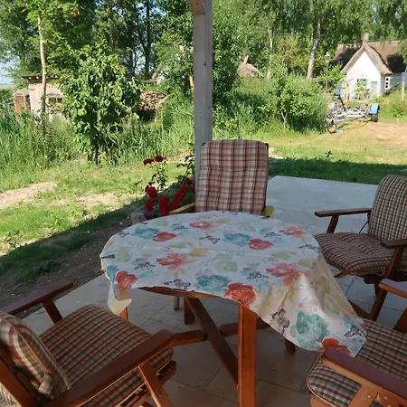 Kleines Atelier Sued-Ruegen * Gross Schoritz