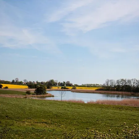 Holiday home Kleines Atelier Sued-Ruegen Gross Schoritz